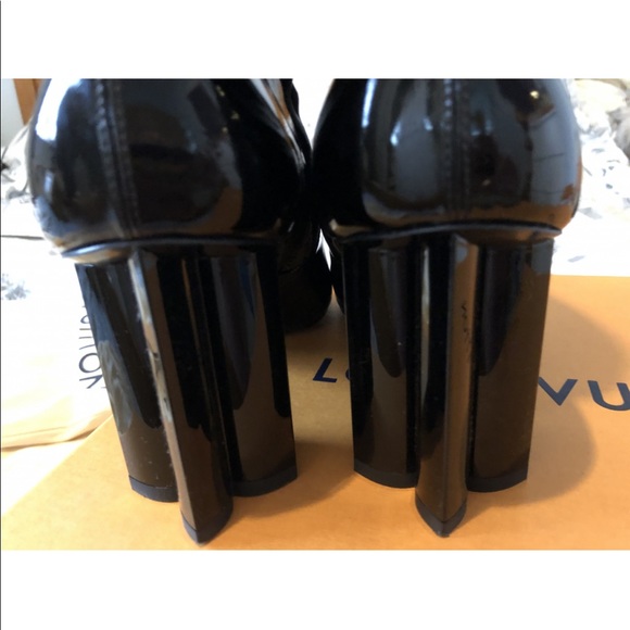 SOLD! - Picture 4 of 7